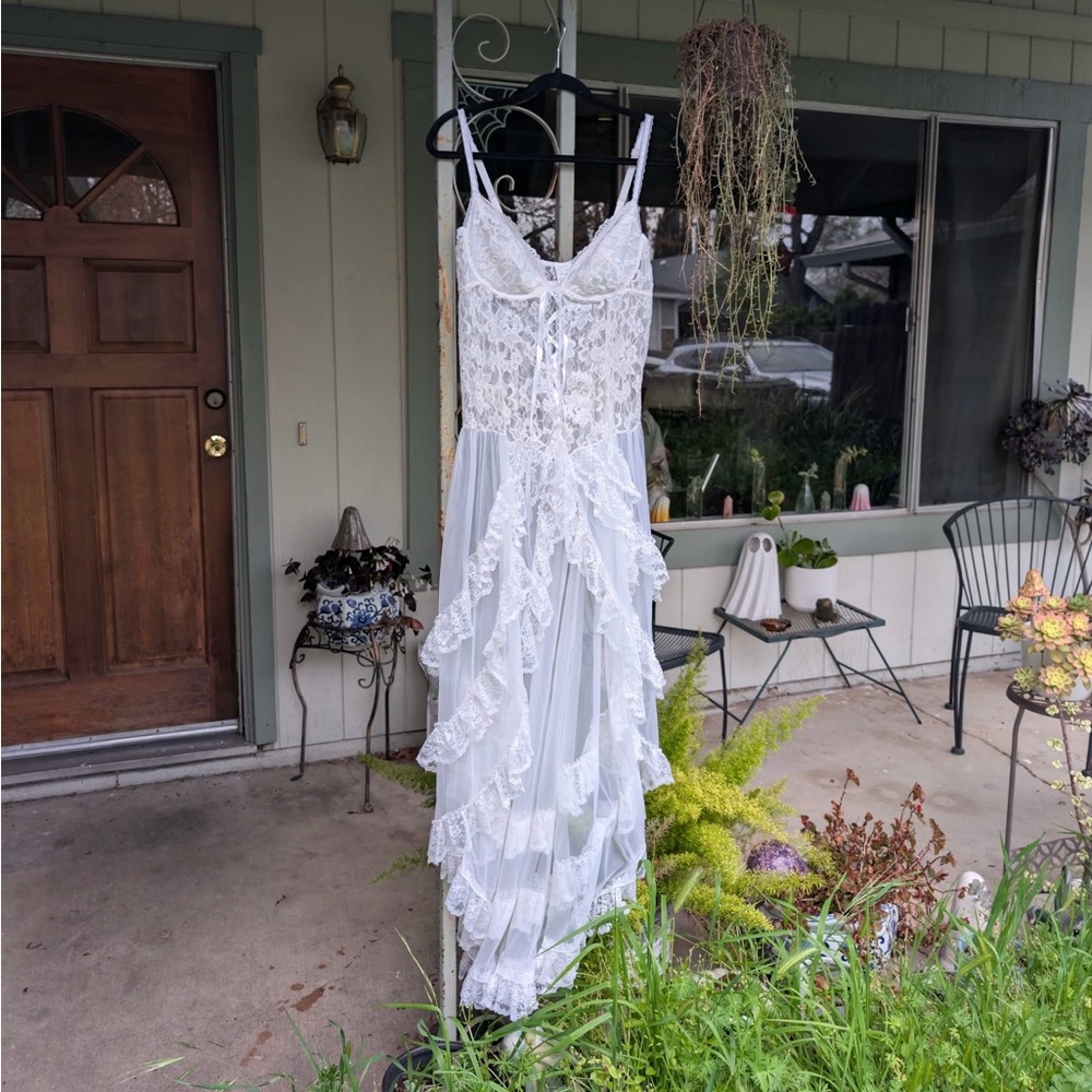 Vintage Escanté White Lace Dress